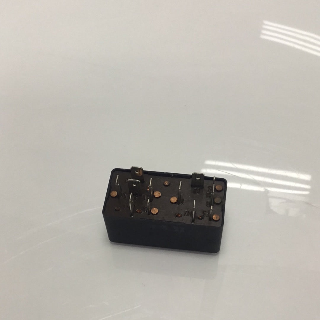 VW Corrado G60 automatic seatbelt control module 357 959 663