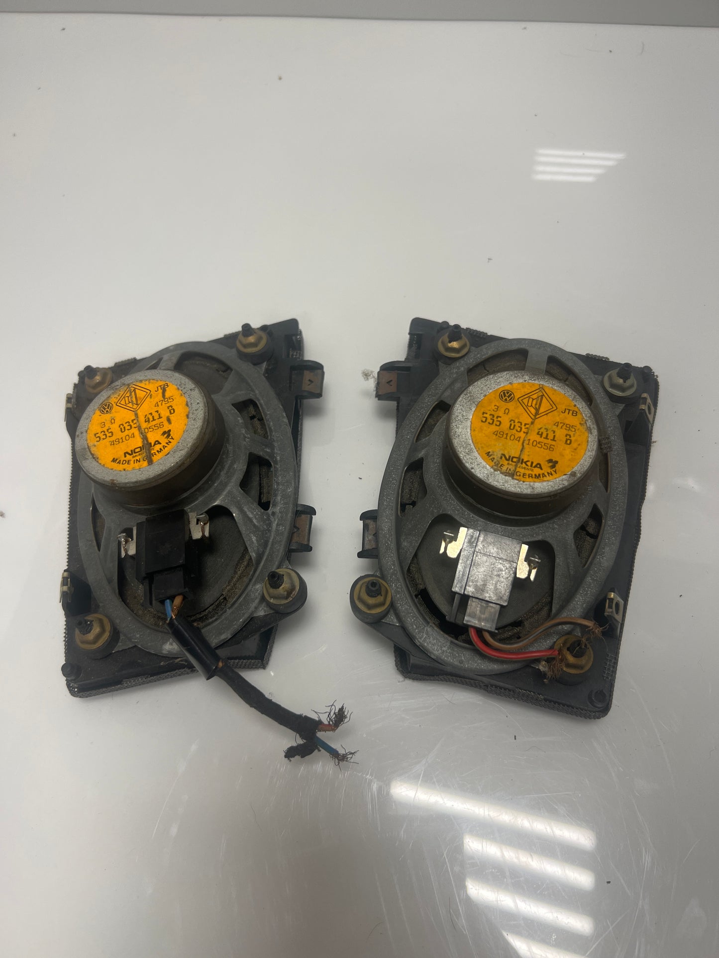 VW Corrado Original Speaker 535035411B