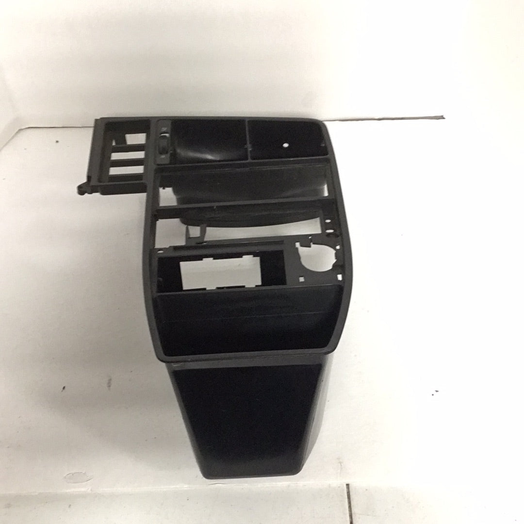 VW Corrado Prefacelift Panel Radio Frame Bezel Center Console 535863241B/C
