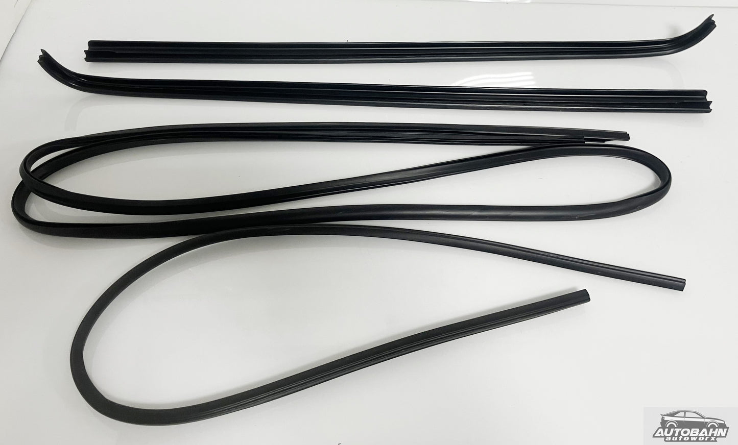 VW Corrado Windshield Glass Trim and Seal Kit