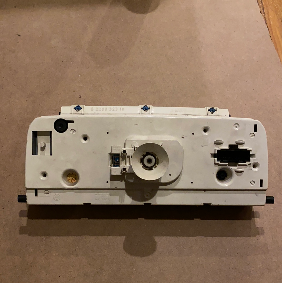 B4 Passat cluster